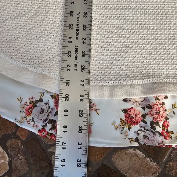 Loft Plus 24/26 Cream Sleeveless Knit Top With Floral Chiffon Hem Womens Blouse - Picture 7 of 8